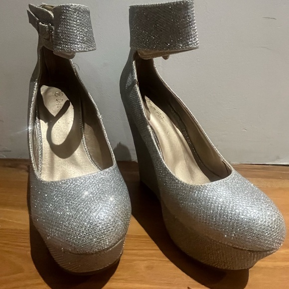 Dream pairs women’s sparkling silver platforms - Picture 10 of 12